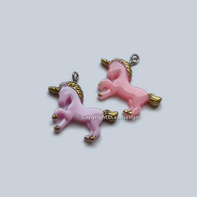 Charm - Unicorn